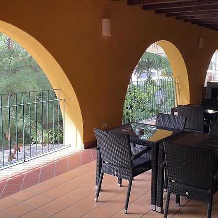 Foresteria La Torretta Fino Mornasco Bagian luar foto